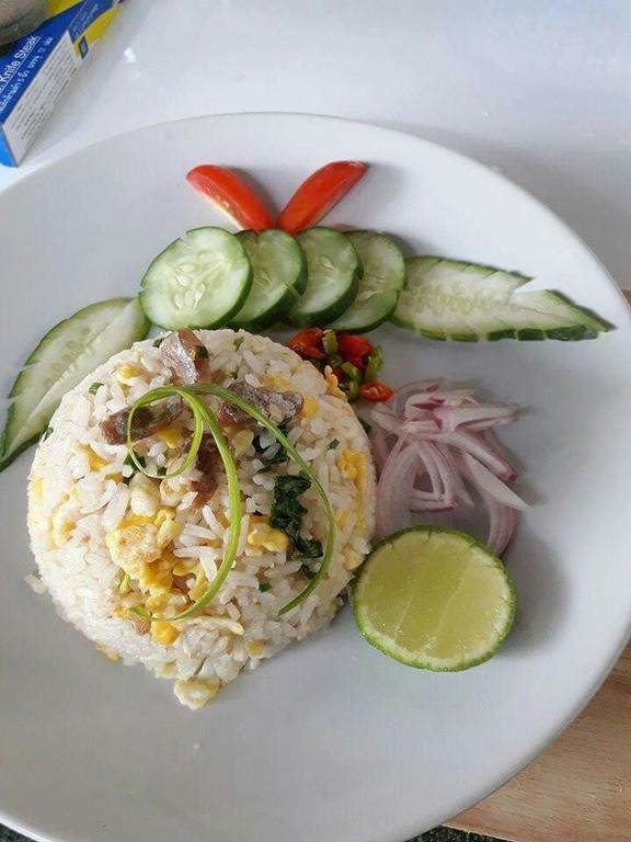 Hotel Baan Suan Geb Tawan Lop Buri Esterno foto